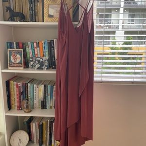 Rose-colored multi tiered midi dress